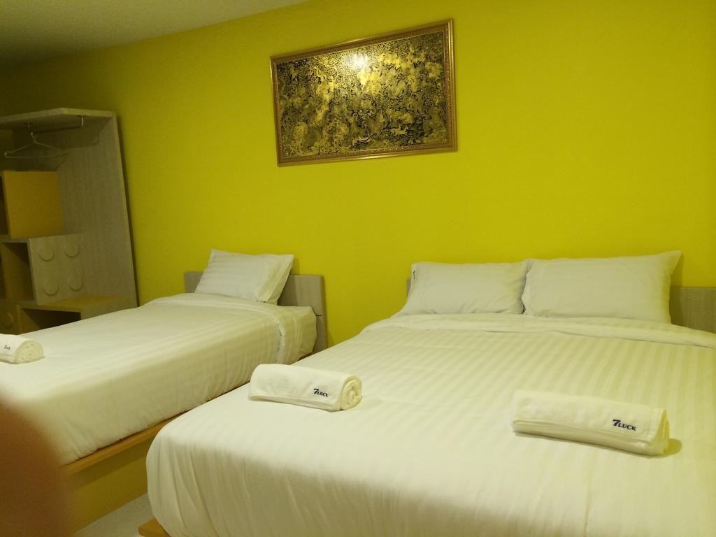 Hotel The Seven Luck Bangkok Esterno foto