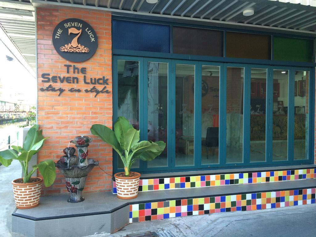 Hotel The Seven Luck Bangkok Esterno foto