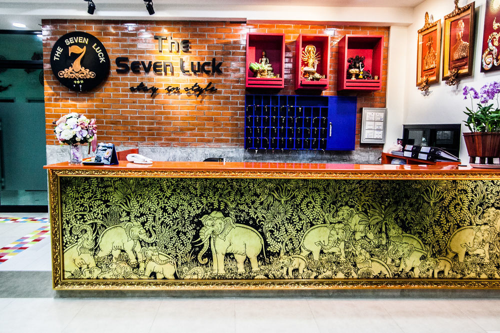 Hotel The Seven Luck Bangkok Esterno foto