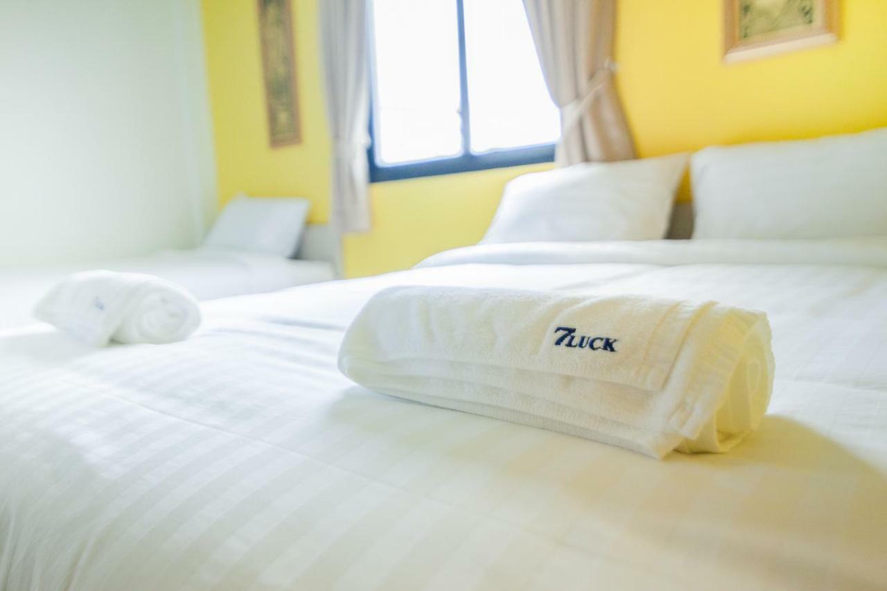 Hotel The Seven Luck Bangkok Esterno foto