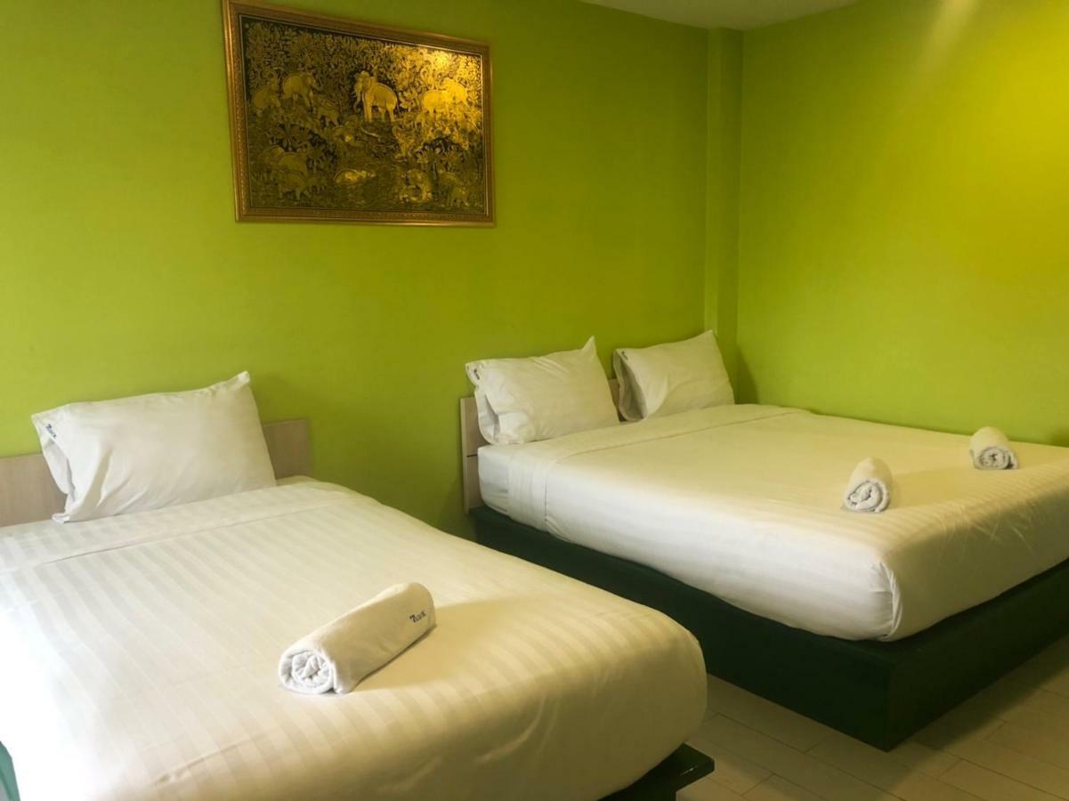 Hotel The Seven Luck Bangkok Esterno foto