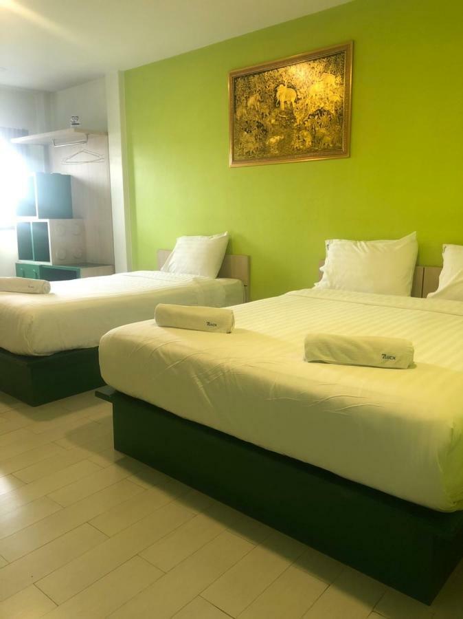 Hotel The Seven Luck Bangkok Esterno foto