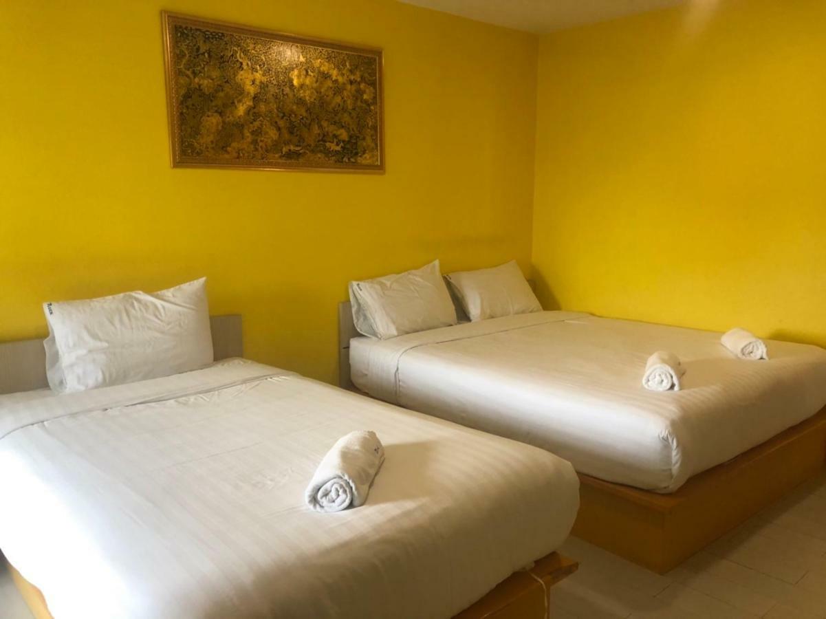 Hotel The Seven Luck Bangkok Esterno foto